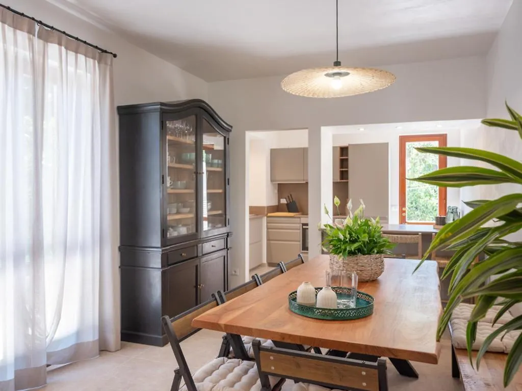Villa Italia Luxury Home Marina di Pietrasanta Italy